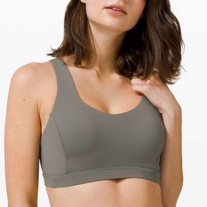 Lululemon Free to Be Serene Bra